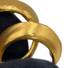 将图像加载到图库查看器中,CHANEL CC Logo Brooch Gold Gold Plated