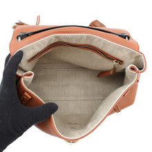 Load image into Gallery viewer, Chloe Benelope 2-way Shoulder Bag CaramelCHC23US569K15247 Leather Size Medium