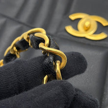 将图像加载到图库查看器中,CHANEL Mademoiselle Chain Shoulder Bag Black Caviar Leather Size 30