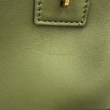 Load image into Gallery viewer, LOEWE Amazonas avocadoA039N10X03 Calf Leather Size 19