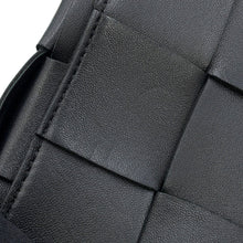 Load image into Gallery viewer, Bottega Veneta Maxi INTRECCIATO Shoulder Bag Black578004VMAY11229 Lambskin