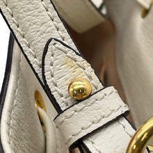 将图像加载到图库查看器中,GUCCI Ophidia Small Bucket Bag Off-white610846 Leather