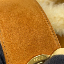 Load image into Gallery viewer, CELINE Louise 2-way Bag Cigarette/Cream116613GFT.18CM Suede Shearling Size Medium