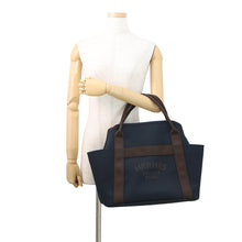 将图像加载到图库查看器中,HERMES Sac de Pansage Navy/Feu Toile Chevrons Canvas