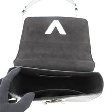 将图像加载到图库查看器中,LOUIS VUITTON Twist SilverM54855 Epi Leather Size MM