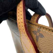 Load image into Gallery viewer, LOUIS VUITTON Carry it Noir/BrownM45198 Monogram Reverse Canvas Video Print