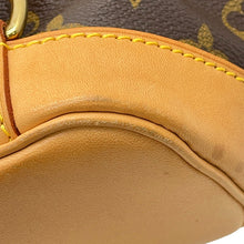 Load image into Gallery viewer, LOUIS VUITTON Montsouris BrownM51136 Monogram Size MM
