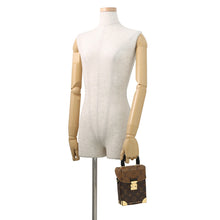 将图像加载到图库查看器中,LOUIS VUITTON Camera box NoirM82465 Monogram Monogram Reverse Canvas