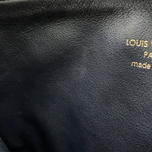将图像加载到图库查看器中,LOUIS VUITTON Pochette・LV3 Noir/BrownM45412 Monogram Monogram Reverse Canvas Lambskin