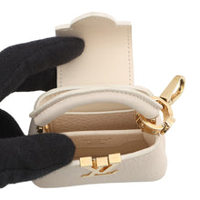 将图像加载到图库查看器中,LOUIS VUITTON Capucines Guimauve/Powder WhiteM24120 Taurillon Leather Size BB