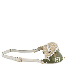 Load image into Gallery viewer, LOUIS VUITTON Bumbag Khaki/White/BeigeM44611 Monogram Monogram Giant
