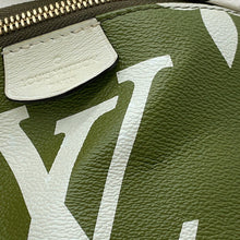Load image into Gallery viewer, LOUIS VUITTON Bumbag Khaki/White/BeigeM44611 Monogram Monogram Giant