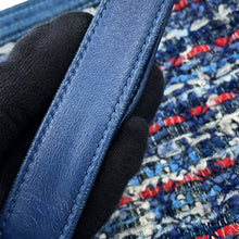 将图像加载到图库查看器中,CHANEL Boy Chanel ChainShoulder Bag Blue Tweed Denim Leather Size 28