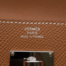 将图像加载到图库查看器中,HERMES Kelly wallet Gold Epsom