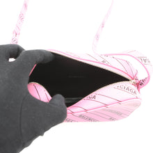 Load image into Gallery viewer, BALENCIAGA Everyday camera bag Pink552372 5860 Leather Size XS