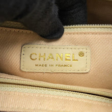 Load image into Gallery viewer, CHANEL Camellia Essential Tote Black/WhiteA20856 Lambskin