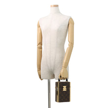Load image into Gallery viewer, LOUIS VUITTON Camera box BeigeM13882 Monogram