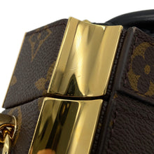 Load image into Gallery viewer, LOUIS VUITTON Camera box BeigeM13882 Monogram
