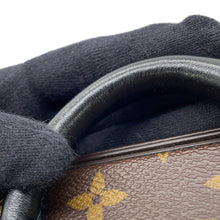 Load image into Gallery viewer, LOUIS VUITTON Camera box BeigeM13882 Monogram