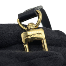 Load image into Gallery viewer, LOUIS VUITTON Camera box BeigeM13882 Monogram