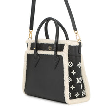 将图像加载到图库查看器中,LOUIS VUITTON On My Side NoirM58908 Calf Leather Shearling Size MM