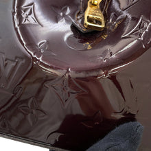 Load image into Gallery viewer, LOUIS VUITTON Montana AmaranteM90057 Monogram Vernis Leather