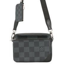 将图像加载到图库查看器中,LOUIS VUITTON Trio Messenger NoirN50017 Damier Graphite 3D