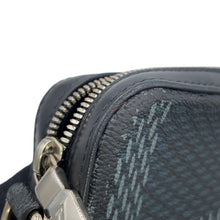 将图像加载到图库查看器中,LOUIS VUITTON Trio Messenger NoirN50017 Damier Graphite 3D