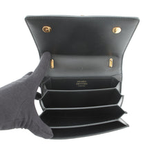 将图像加载到图库查看器中,Heart Quilted Shoulder Bag Black Leather