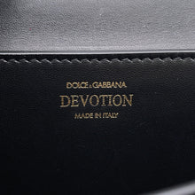 将图像加载到图库查看器中,Heart Quilted Shoulder Bag Black Leather