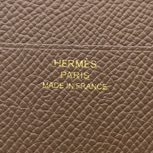 Load image into Gallery viewer, HERMES Bean Combine Verso Etain/Etoupe Epsom