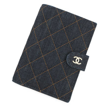 将图像加载到图库查看器中,CHANEL Matelasse Wallet with Passport Case NavyAP4665 Denim/Lambskin