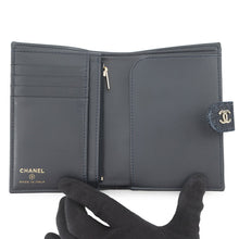 将图像加载到图库查看器中,CHANEL Matelasse Wallet with Passport Case NavyAP4665 Denim/Lambskin