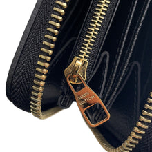 Load image into Gallery viewer, LOUIS VUITTON Zippy Wallet Noir/BeigeM80481 Bicolor Monogram Empreinte Leather