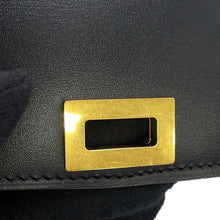 Load image into Gallery viewer, CELINE Classic box Black189173DLS.38NO Box Calf LeatherLeather Size Medium