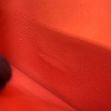 Load image into Gallery viewer, LOEWE Vertical wallet Light Oats / HoneyC660S40X01 Soft Grained Calf Leather