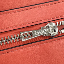 Load image into Gallery viewer, LOEWE Vertical wallet Light Oats / HoneyC660S40X01 Soft Grained Calf Leather