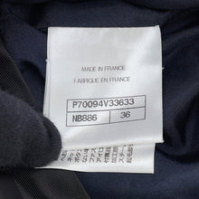 将图像加载到图库查看器中,CHANEL Tweed Shorts CC Logo Size 36 NavyP70094-V33633-NB886 Cotton75% Wool 17% Polyamide8%