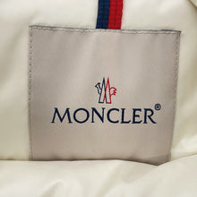 将图像加载到图库查看器中,MONCLER AVOCE Down Jacket WhiteI20931A00075539ZD04A Nylon100%