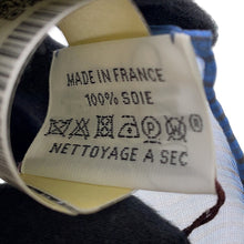 Load image into Gallery viewer, HERMES Carre Silk Muslin Leopard Size 140 Blue Lavender/Marron Clair/Menthol Silk100%