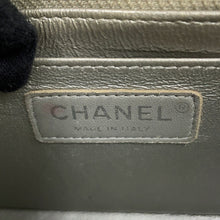 Load image into Gallery viewer, CHANEL Mini Materasse Chain Shoulder SilverA35200 Caviar Leather Size 17