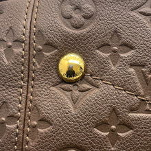 将图像加载到图库查看器中,LOUIS VUITTON Artsy OmbreM93447 Monogram Empreinte Leather Size MM