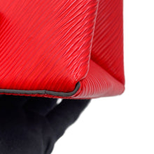 Load image into Gallery viewer, LOUIS VUITTON Locky CoquelicotM53239 Epi Leather Size BB