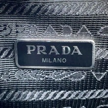 Load image into Gallery viewer, PRADA Re-Edition 2005 Re-Nylon Shoulder Bag Black1BH204_R064_F0002_V_V9L Nylon