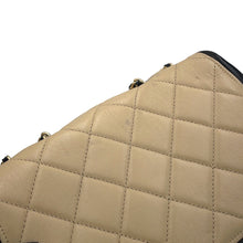 将图像加载到图库查看器中,CHANEL Matelasse CC Logo Cruise Line Chain Shoulder Bag Beige/White/YellowA92207 Lambskin Size 22