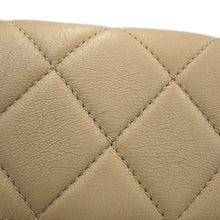 将图像加载到图库查看器中,CHANEL Matelasse CC Logo Cruise Line Chain Shoulder Bag Beige/White/YellowA92207 Lambskin Size 22