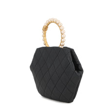 将图像加载到图库查看器中,CHANEL Matelasse Pearl Handle Handbag BlackAS2609-B05967-94305 Lambskin Faux Pearl