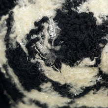 将图像加载到图库查看器中,CHANEL CHANEL 19 Dixneuf Maxi Shoulder Bag White/BlackAS1162 Tweed