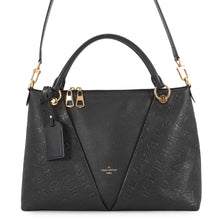 Load image into Gallery viewer, LOUIS VUITTON V Tote NoirM44421 Monogram Empreinte Leather Size MM
