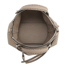 将图像加载到图库查看器中,FENDI Selleria Bytheway Greige8BL155 Calf Leather Size Medium